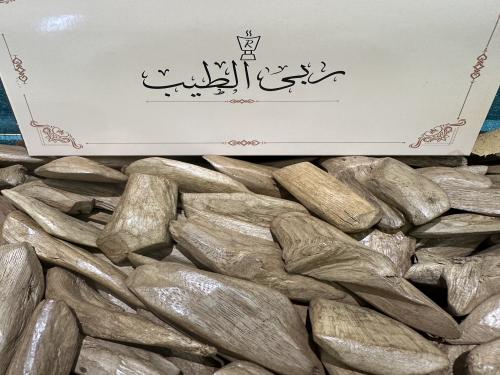 عود مروكي درجة AB لتطييب الاماكن