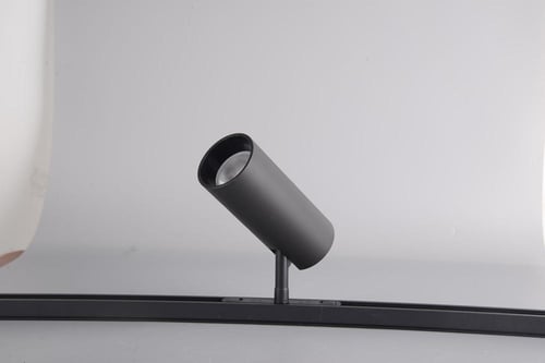 كشاف تراك 3 الوان مجنتك 20 واط CRI90