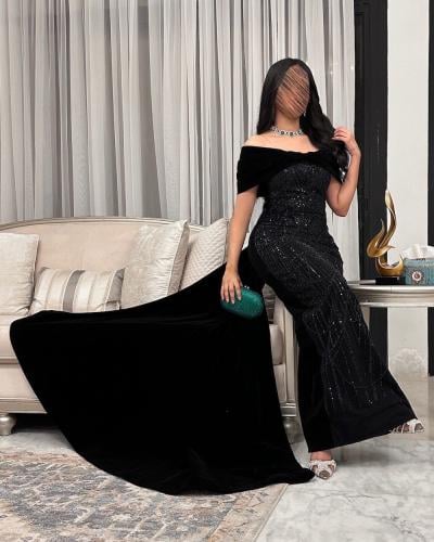 فستان مخمل كلفه سلاسل