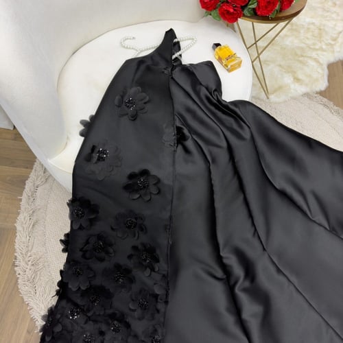 فستان اسود فخم LM23