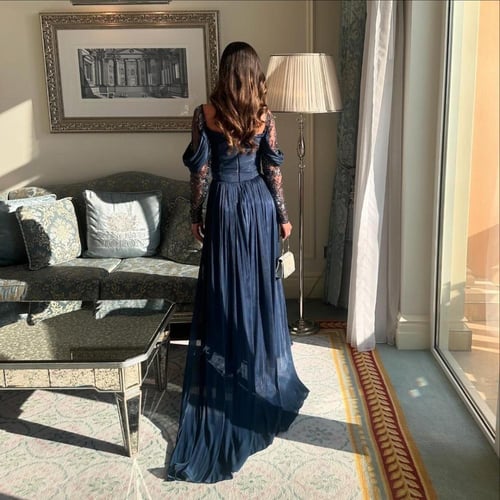 فستان كحلي جديد