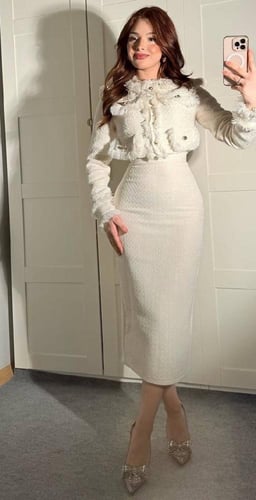 بدله قطعتين الخامه القماش مزخرف راقي استرتش