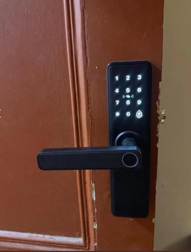 قفل ذكي داخلي خشب سمارت لوك