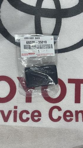 Glass lock for the Hilux 2005 and below