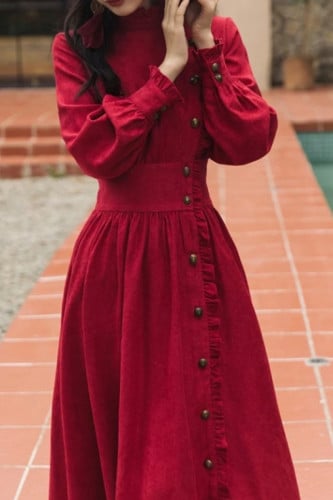 فستان احمر طويل كلاسيكي بازارير مع الجنب