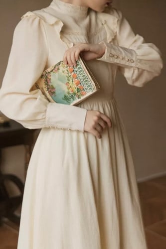 فستان فكتوري