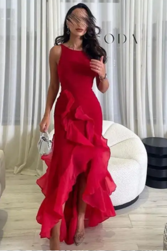 فستان نسائي سهرة مخصر مزين بالرفلز