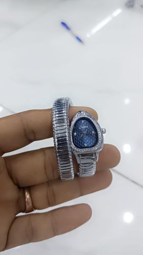 ساعه شبية جوسي