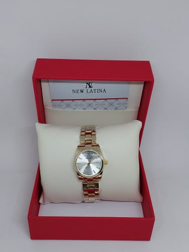 ساعه نسائي ضدالماء مع الضمان