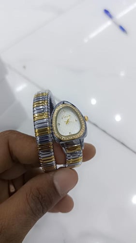 ساعه شبية جوسي