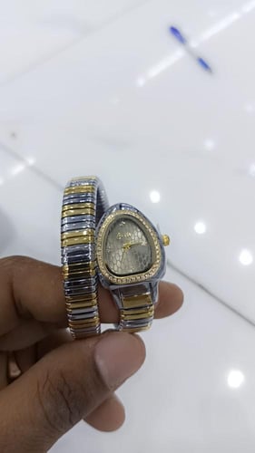 ساعه شبية جوسي