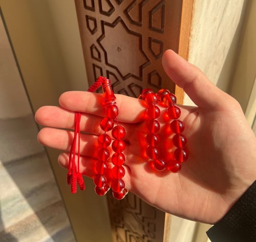 مسباح زعفران احمر