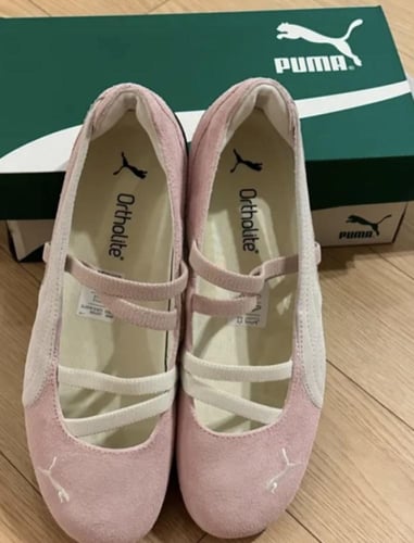 puma pink بوما
