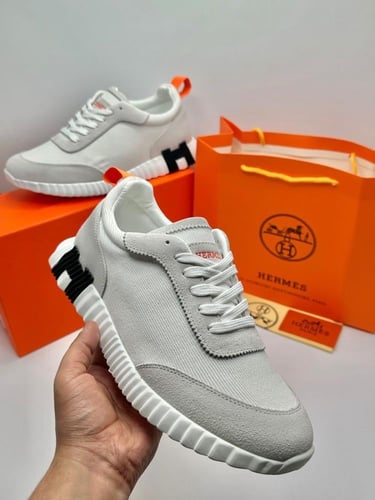 سنيكرز هيرمس