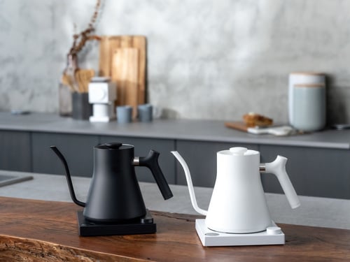 غلاية وابريق فيلو الكهربائية اسود مطفي