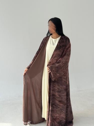 عباية لحظة