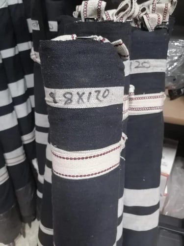 رواق كشتات قماش تنزاني اسود