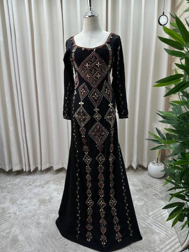 عباية بشت اسود