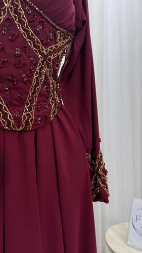 فستان سهرة شيفون تطريز يدوي