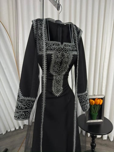 جلابيه الخامة/باربي على تل تطريز كمبيوتر