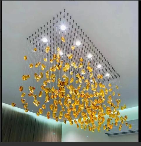 نجف حجر كرستال معلق شكل مستطيل المقاس 60*150 اللون...
