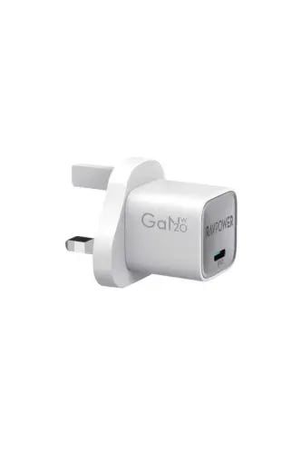 شاحن حائط بمنفذ Type-C يدعم تقنية GaN - PD 20 وات - أبيض - RP-PC1055 BLK