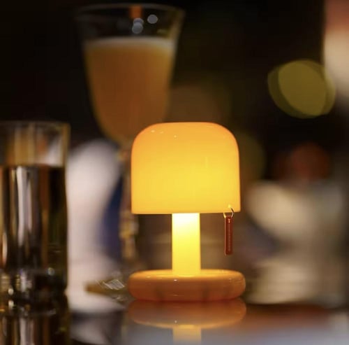 مصباح INS الليلي مصمم لأجواء مريحة. مستوحى من الطر...