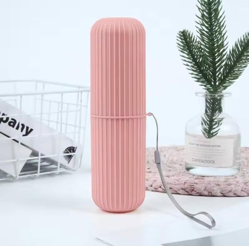 حامل فرشاة أسنان محمول مناسب للأطفال. يتميز بتصميم...