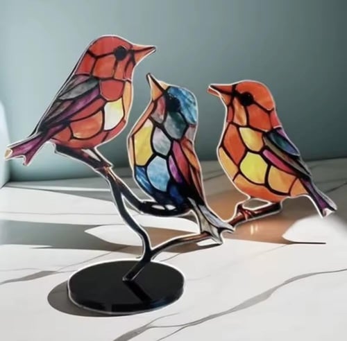 قطعة ديكور مميزة تضم طيور ملونة مصنوعة من الزجاج ا...