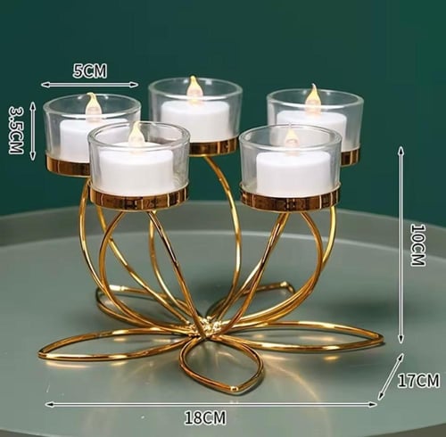 حامل شموع مزخرف بتصميم معدني ذهبي، مثالي كقطع مركز...