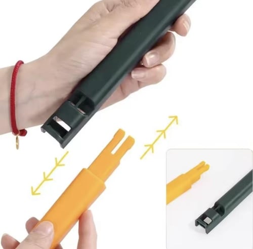 أداة تنظيف لشبكات النوافذ بتصميم مزدوج الاستخدام....