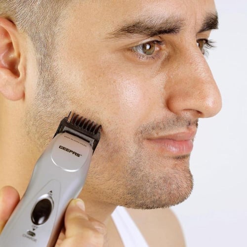 جيباس ماكينة تشذيب الشعر القابلة لإعادة الشحن للرج...