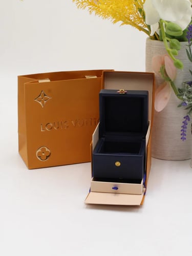 خاتم لويس فيتون