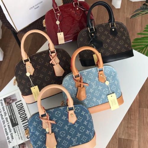 M. شنطة LOUIS VUITTON