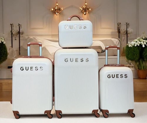 شنط سفر جيس GUESS