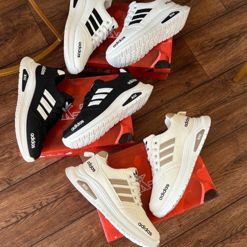 حذاء أديداس adidas