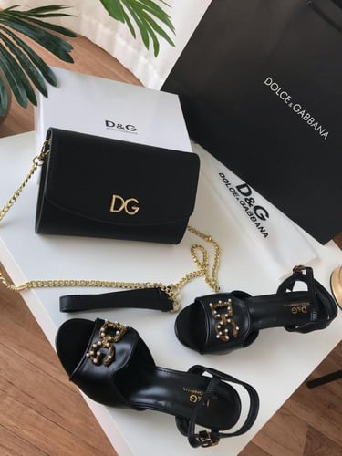 M. طقم Dolce & Gabbana