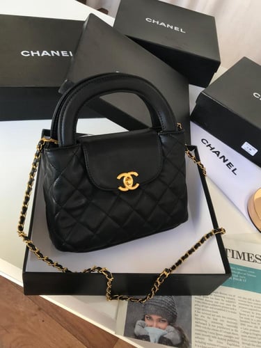 M. شنطة CHANEL