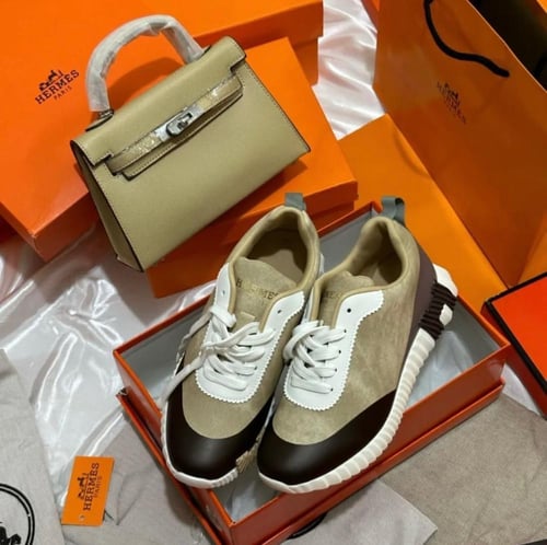 M. طقم Hermès