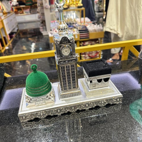 مجسم الكعبة و القبة و برج الساعه فضي