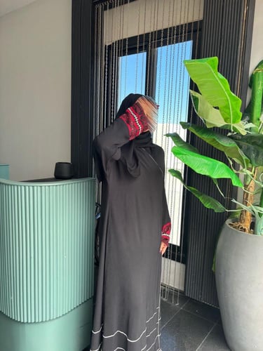 عباية رمضان أحمر