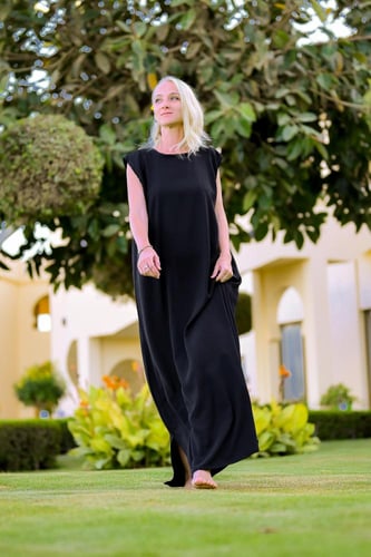 فستان عباية أسود