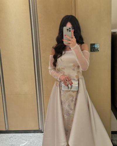 فستان سهره بتطريز مورد