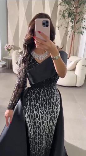 فستان سهره بقصة ذيل وكم واحد