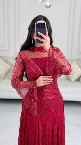 فستان سهرات أحمر بأكمام شفافه فاخره
