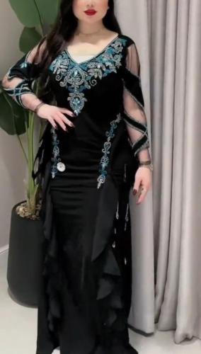 فستان مناسبات بمقاس كبير أنيق