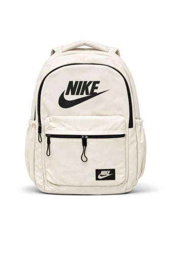 شنط ظهر Nike أزرق فاتح بتصميم رياضي عصري للاستخدام...