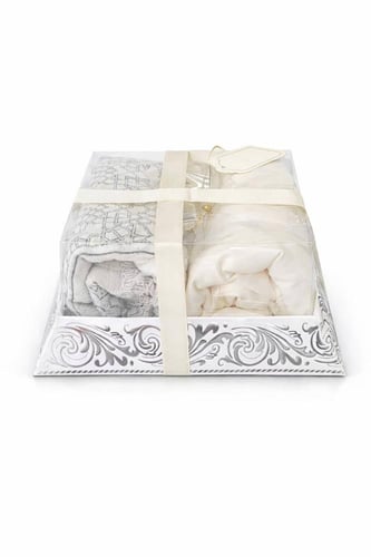 طقم سجدات ومناشف نسائي سراميك وردي وبيج بلمسة دانت...