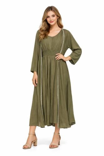 فستان نسائي زيتي طويل بقصة انسيابية وخصر مطاطي ولم...