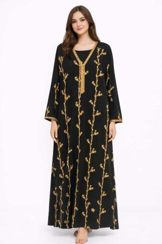 جلابية نسائية سوداء بتطريز ذهبي نباتي عمودي وقصة ا...